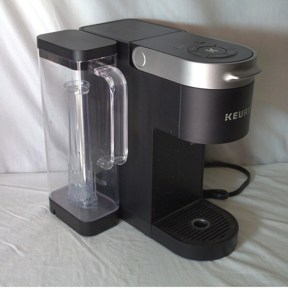 Keurig K910 Single Serve K Cup Coffee Maker Brewer Black Silver - Picture 1 of 13